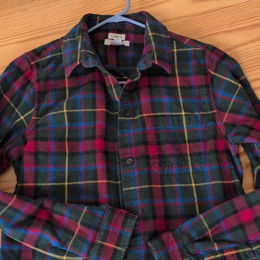 LL Bean Plaid Shirt and Matching Tote Bag Set - Picture 3 of 5